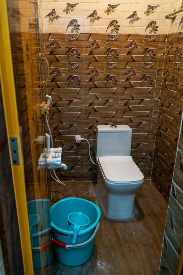 Lakshmi Paradise Lodge A/C Pollāchi Eksteriør bilde
