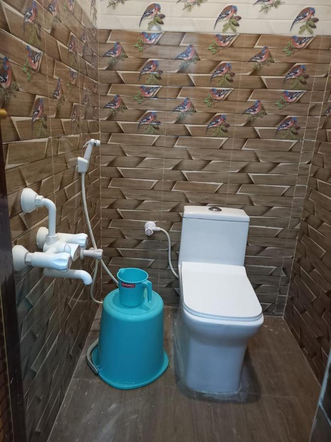 Lakshmi Paradise Lodge A/C Pollāchi Eksteriør bilde